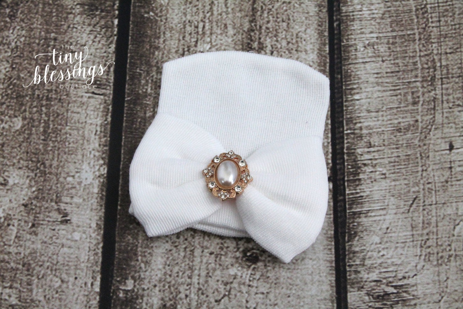 Newborn Hospital Hat with Gold Pearl Button