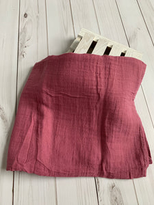 Raspberry Pink Muslin Swaddle Blanket / Muslin Blanket / Lightweight Blanket / Rainbow Baby Swaddle / Soft Blanket / Hospital Blanket