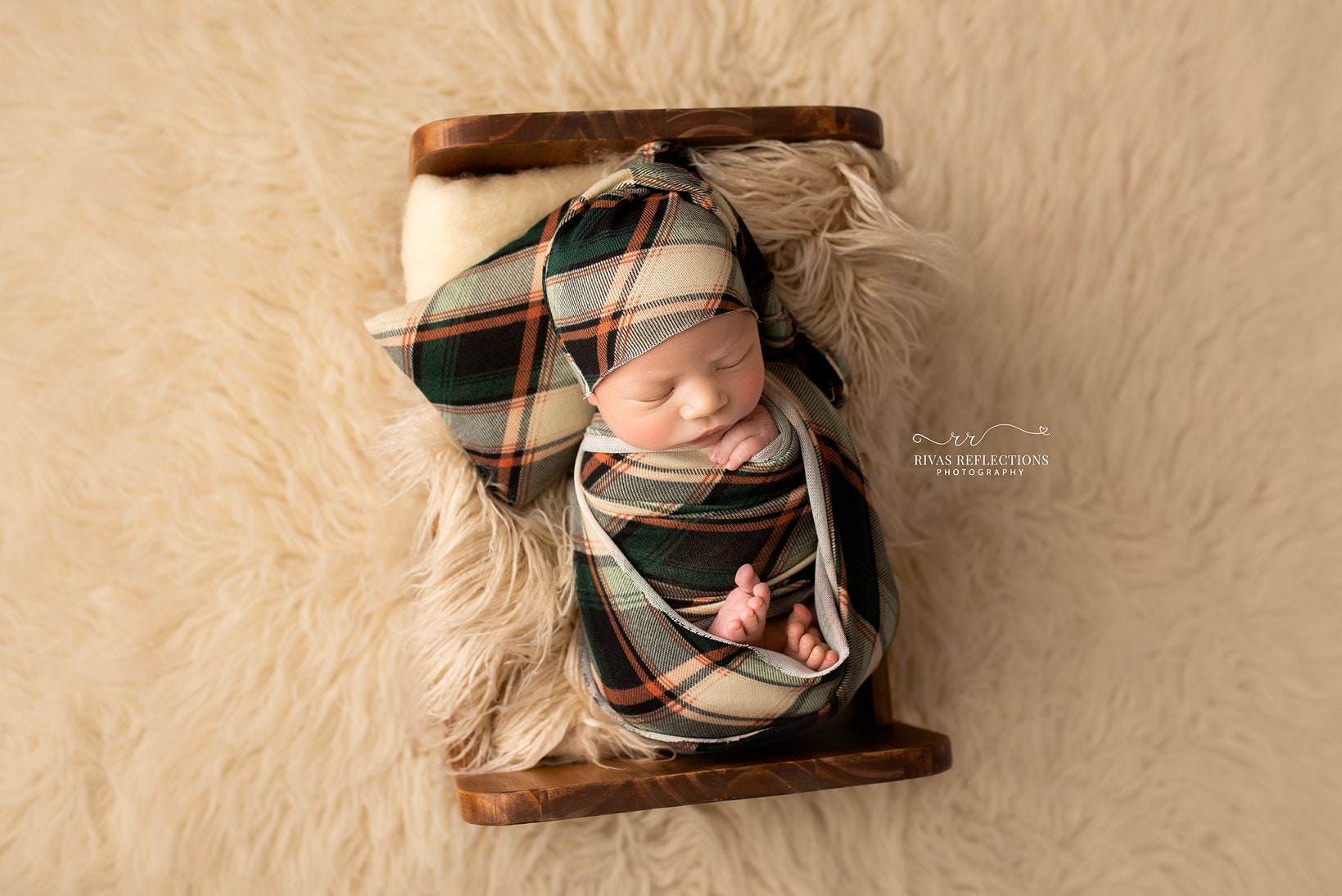 Plaid Newborn Pillow and Wrap Set / Baby Boy Prop / Newborn Photo Prop / Newborn Pillow Prop / Flannel Newborn Pillow / Baby Boy Hat