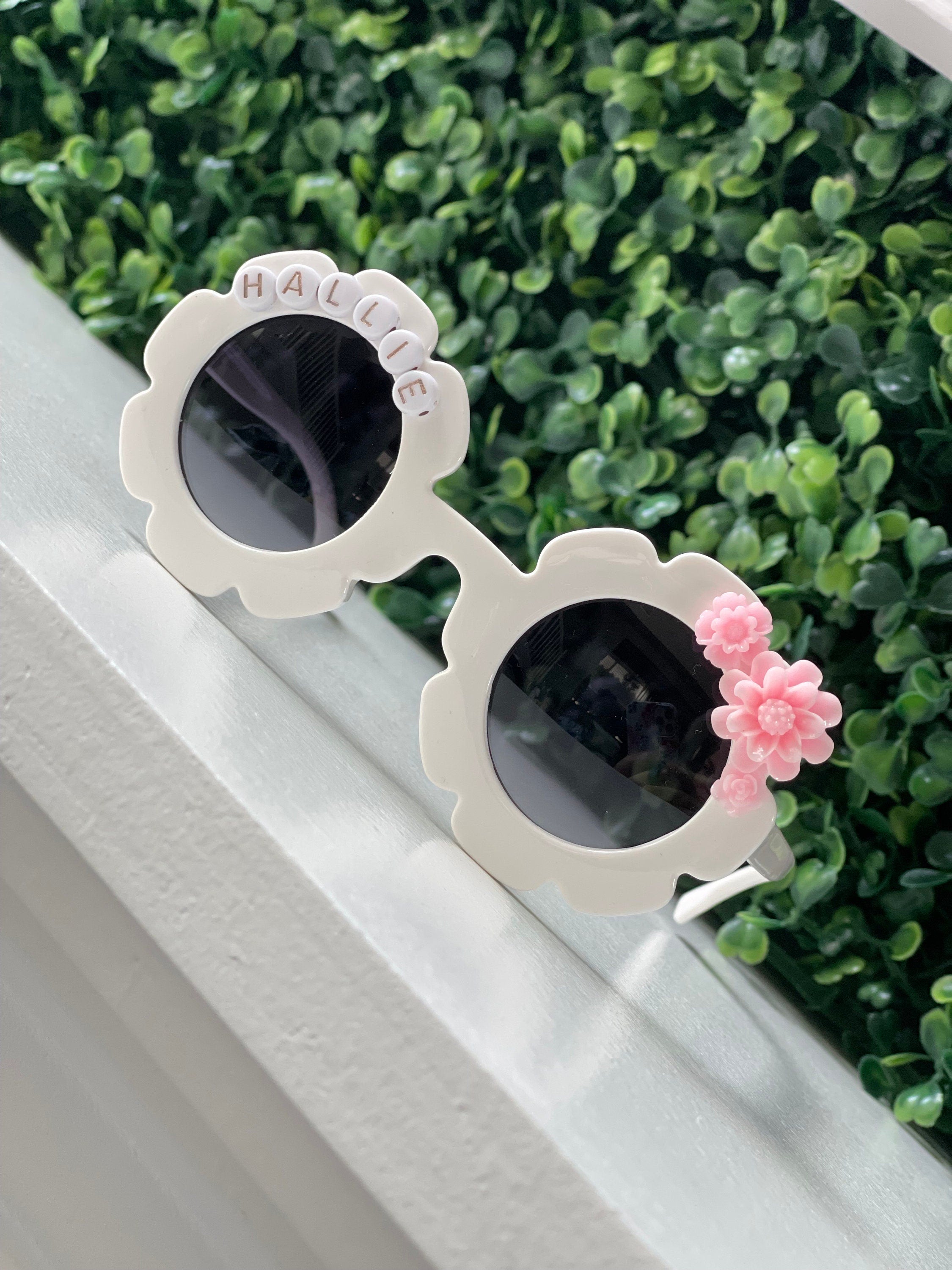 Custom Baby Sunglass / Personalized Baby Sunglasses / Personalized Flower Sunglasses / Flower Sunglasses / Baby Girl Sunglasses